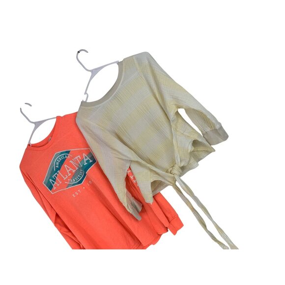Lot Of Three Womens Tops Size M Current Air Old Navy & Atlanta RY10379 GUC - Picture 2 of 11